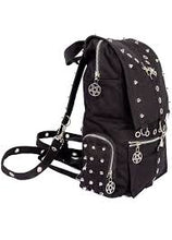 Carica l&#39;immagine nel visualizzatore di Gallery, Heartless  Hecate BackPack
