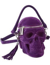 Carica l&#39;immagine nel visualizzatore di Gallery, Killstar Grave Digger Skull Purple Velvet Handbag
