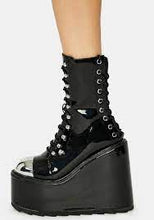 Carica l&#39;immagine nel visualizzatore di Gallery, YRU Shoes Heavy Metal Lace Up Boot.
