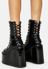 Carica l&#39;immagine nel visualizzatore di Gallery, YRU Shoes Heavy Metal Lace Up Boot.
