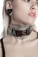 Carica l&#39;immagine nel visualizzatore di Gallery, Killstar My Manson Letter Choker.
