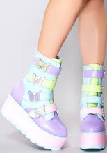 Carica l&#39;immagine nel visualizzatore di Gallery, YRU Shoes Karma Butterfly Pastel.
