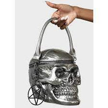 Carica l&#39;immagine nel visualizzatore di Gallery, Killstar Grave Digger Skull Silver Leather Handbag
